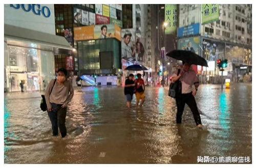 深圳新暴雨爆料视频,视频记录城市抗洪瞬间  第1张 深圳新暴雨爆料视频,视频记录城市抗洪瞬间  第1张